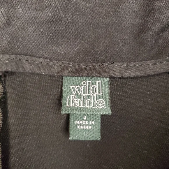 Black Stretchy Jean Mini Skirt Sz 4 - Picture 3 of 3